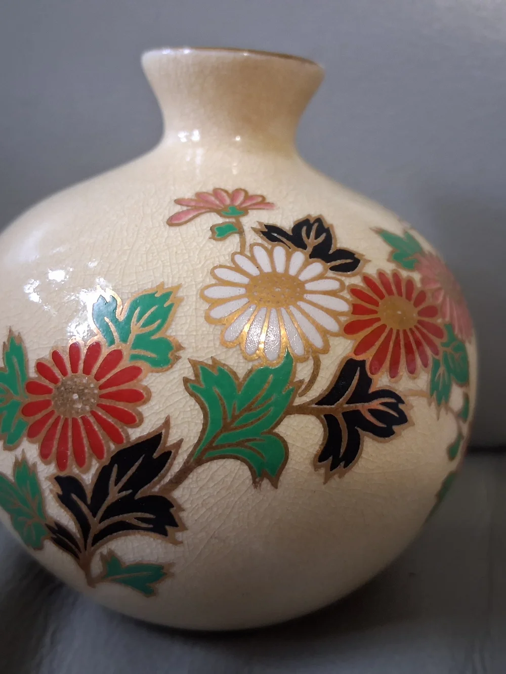 Vintage Hand Painted Japanese Satsuma Style Bud Vase